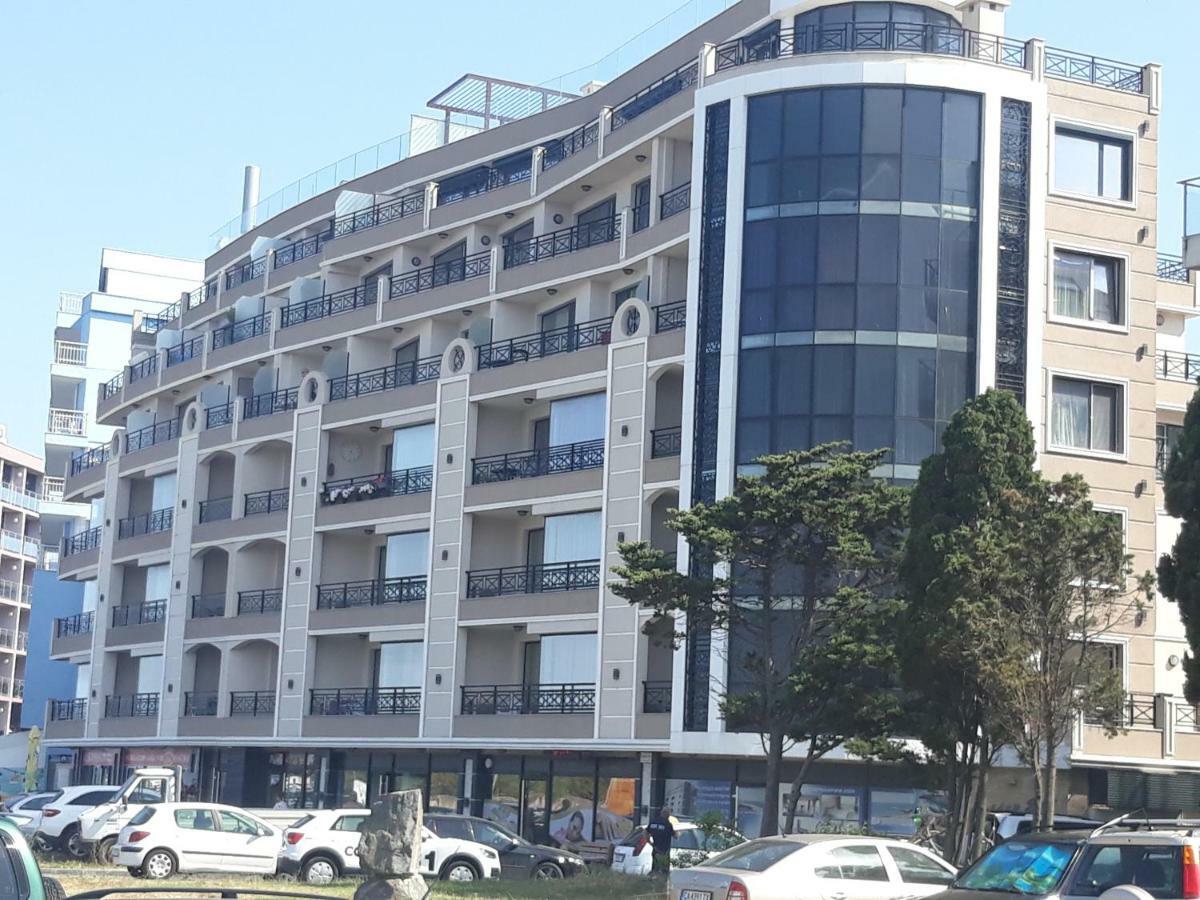 Таня 11 Apartment Pomorie Exterior photo